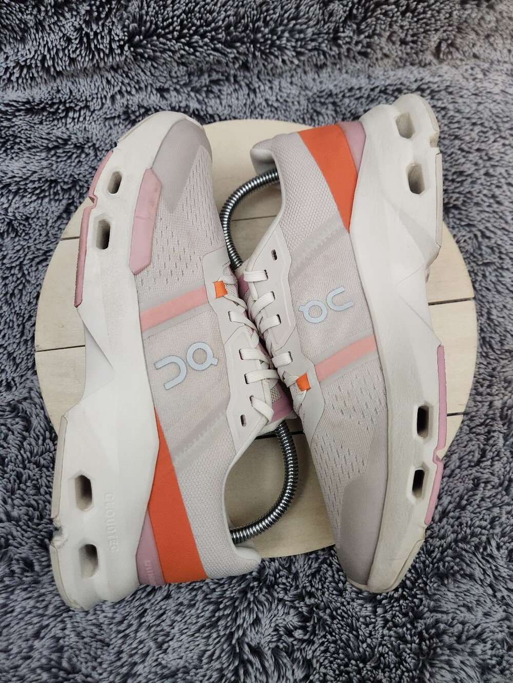 On Running Cloudpulse Womens Size 8.5 US Pearl Blossom Athletic Running Shoes - Picture 5 of 9